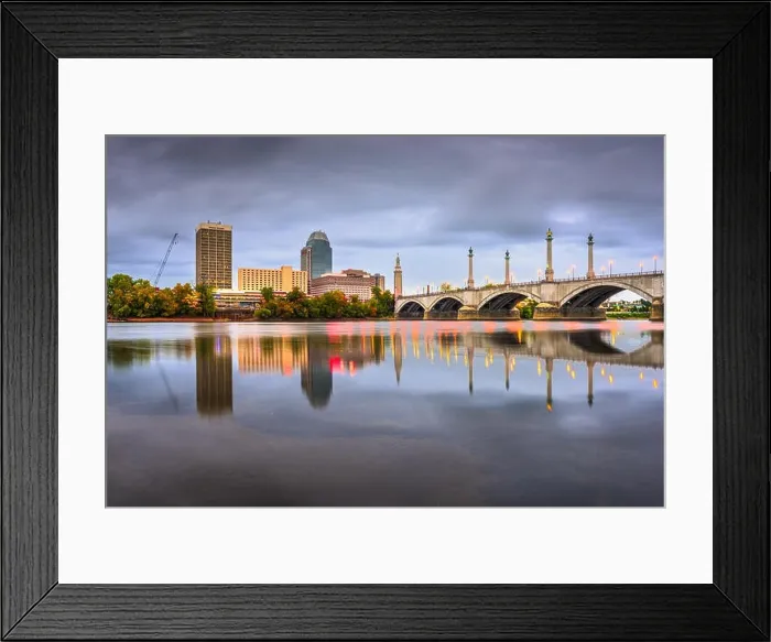 Framed Print : Springfield, Massachusetts, USA downtown skyline at dusk Framed Print : Springfield, Massachusetts, USA downtown skyline at dusk