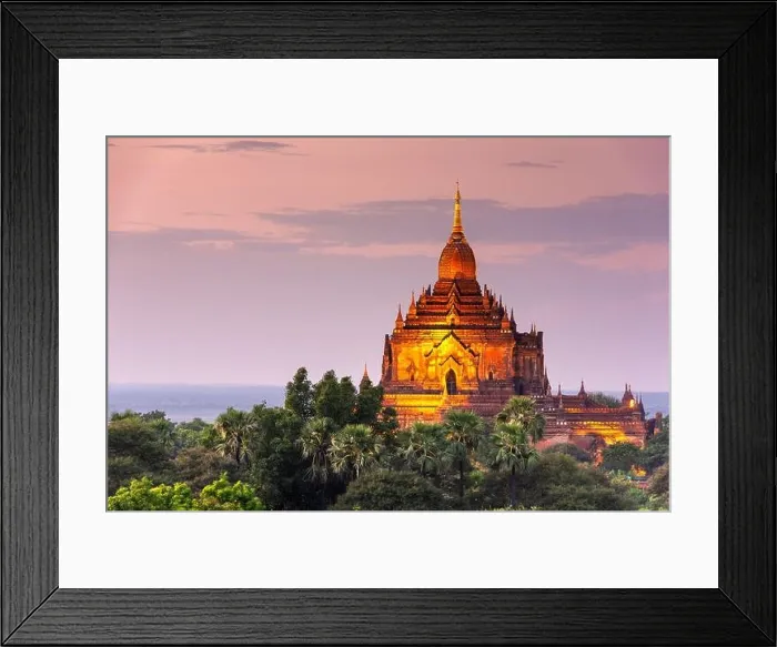 Framed Print : Bagan, Myanmar temples in the Archaeological Zone at dusk Framed Print : Bagan, Myanmar temples in the Archaeological Zone at dusk