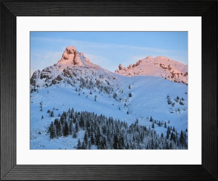 Framed Print : Mountain peak with sharp edges in warm sunrise warm light. Cold winter morning over a snow covered mountain Framed Print : Mountain peak with sharp edges in warm sunrise warm light. Cold winter morning over a snow covered mountain