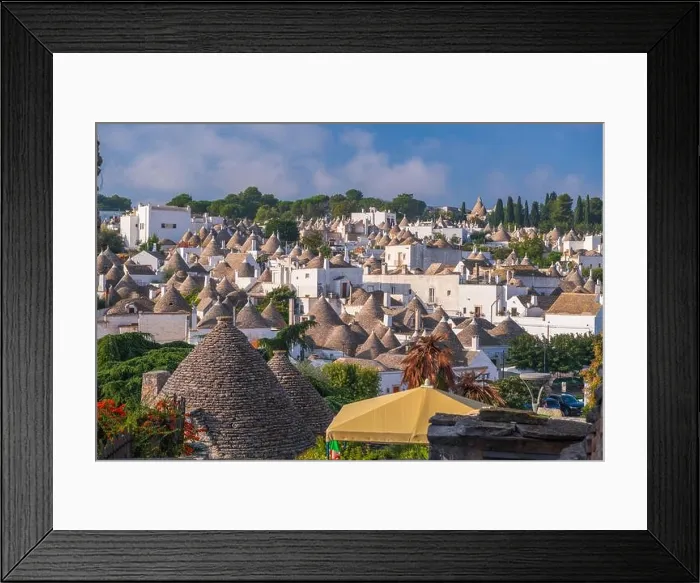 Framed Print : Alberobello, Italy old town view with traditional trullo Houses