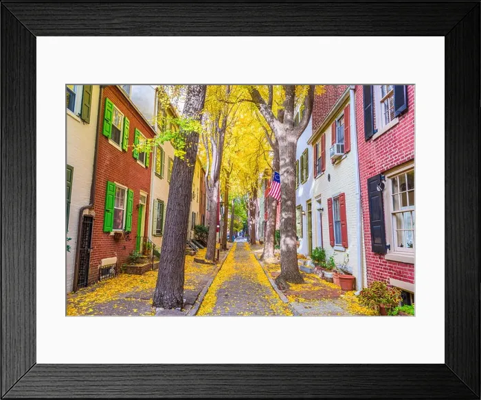 Framed Print : Autumn alleyway in Philadelphia, Pennsylvania, USA Framed Print : Autumn alleyway in Philadelphia, Pennsylvania, USA