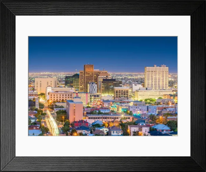 Framed Print : El Paso, Texas, USA downtown city skyline at dusk with Juarez, Mexico in the distance Framed Print : El Paso, Texas, USA downtown city skyline at dusk with Juarez, Mexico in the distance