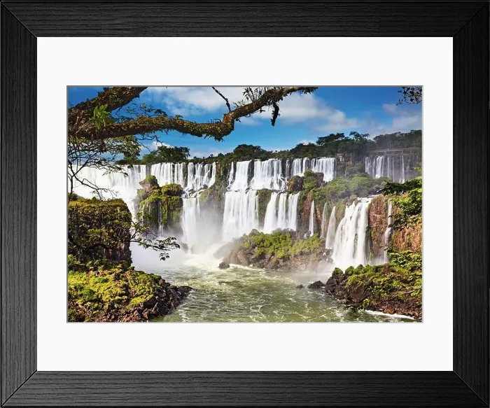 Framed Print : Iguassu Falls, the largest series of waterfalls of the world, located at the Brazilian and Argentinian border, View from Argentinian side Framed Print : Iguassu Falls, the largest series of waterfalls of the world, located at the Brazilian and Argentinian border, View from Argentinian side