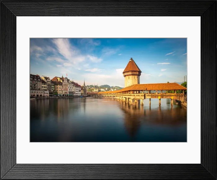 Framed Print : Sunset in historic city center of Lucerne with famous Chapel Bridge and lake Lucerne in Canton of Lucerne, Switzerland Framed Print : Sunset in historic city center of Lucerne with famous Chapel Bridge and lake Lucerne in Canton of Lucerne, Switzerland