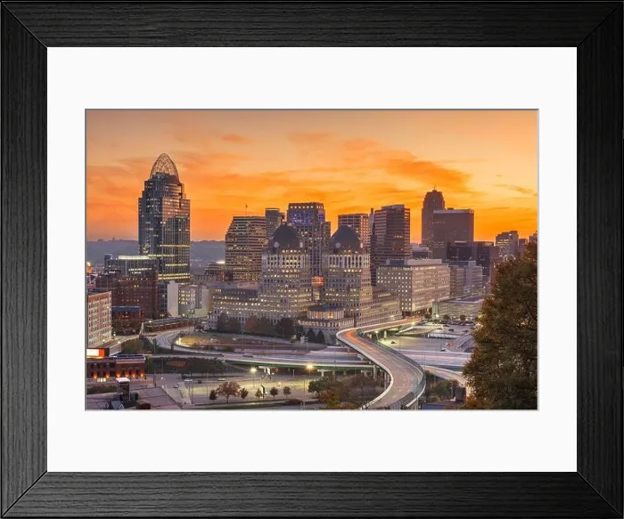 Framed Print : Cincinnati, Ohio, USA cityscape at twilight Framed Print : Cincinnati, Ohio, USA cityscape at twilight