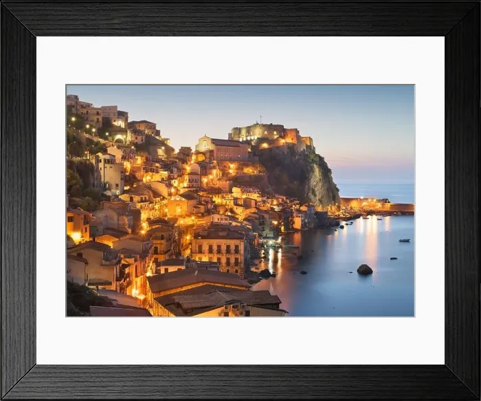 Framed Print : Scilla, Italy on the Mediterranean Sea at dusk Framed Print : Scilla, Italy on the Mediterranean Sea at dusk