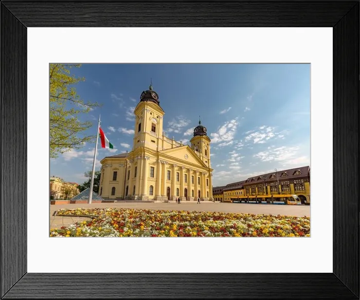 Framed Print : Reformed Great Church in Debrecen city, Hungary. Old city center with statues and flower garden Framed Print : Reformed Great Church in Debrecen city, Hungary. Old city center with statues and flower garden
