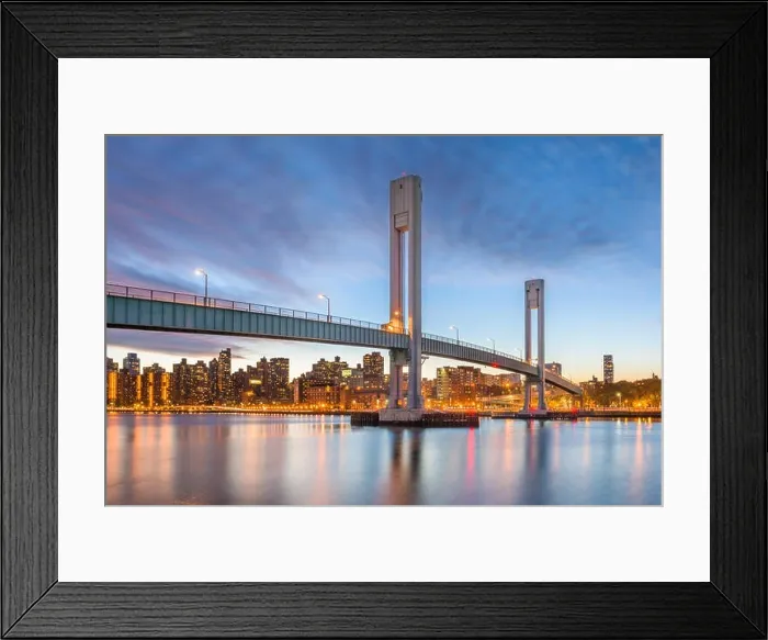 Framed Print : Wards Island Bridge crossing the Harlem River between Manhattan Island and Wards Island in New York City Framed Print : Wards Island Bridge crossing the Harlem River between Manhattan Island and Wards Island in New York City