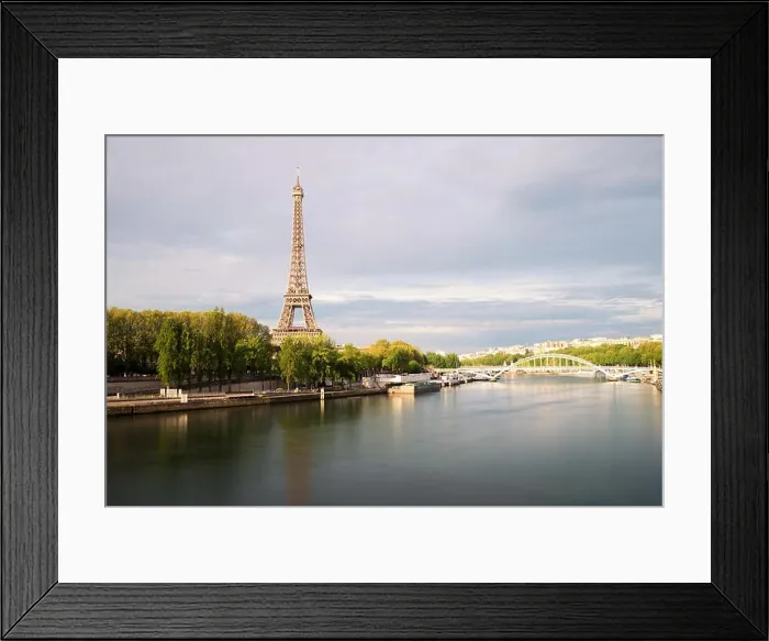 Framed Print : Eiffel tower in Paris from the river Seine in spring season. Paris, France Framed Print : Eiffel tower in Paris from the river Seine in spring season. Paris, France