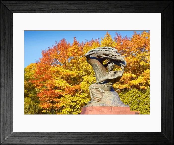 Framed Print : Chopin monument in Lazienki Park (Frédéric François Chopin - polish composer and pianist), Warsaw, Poland Framed Print : Chopin monument in Lazienki Park (Frédéric François Chopin - polish composer and pianist), Warsaw, Poland