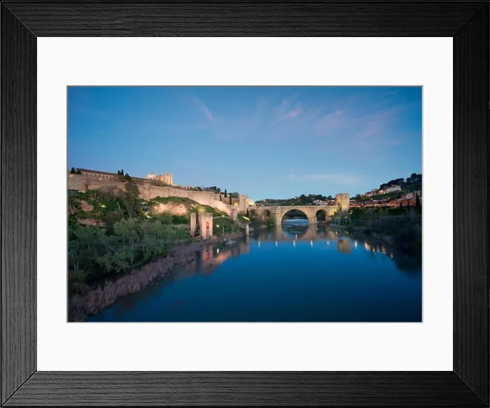 Framed Print : Toledo city in night. Landscape of Toledo, UNESCO World Heritage. Historical building near Madrid, Spain Framed Print : Toledo city in night. Landscape of Toledo, UNESCO World Heritage. Historical building near Madrid, Spain