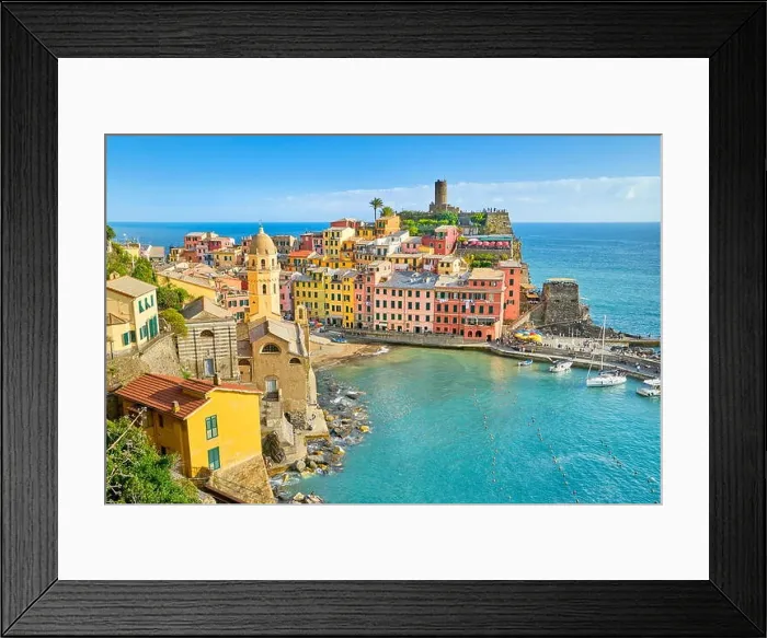 Framed Print : Vernazza, Cinque Terre, Liguria, Italy
