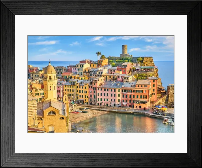 Framed Print : Vernazza, Riviera de Levanto, Cinque Terre, Liguria, Italy Framed Print : Vernazza, Riviera de Levanto, Cinque Terre, Liguria, Italy