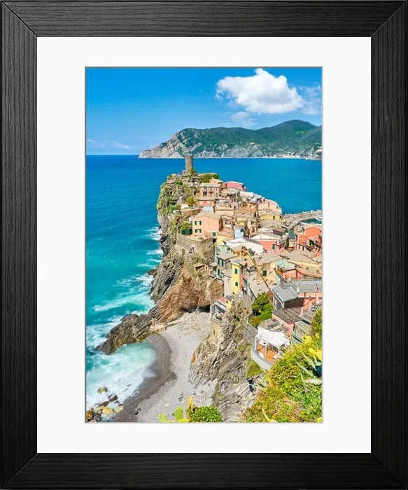 Framed Print : Vernazza, Riviera de Levanto, Cinque Terre, Liguria, Italy Framed Print : Vernazza, Riviera de Levanto, Cinque Terre, Liguria, Italy