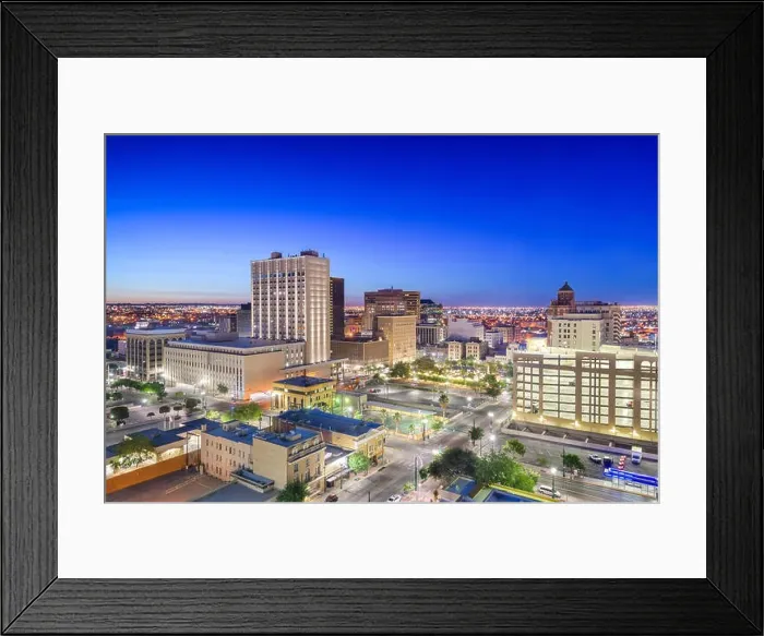 Framed Print : El Paso, Texas, USA downtown city skyline at dusk with Juarez, Mexico in the distance Framed Print : El Paso, Texas, USA downtown city skyline at dusk with Juarez, Mexico in the distance
