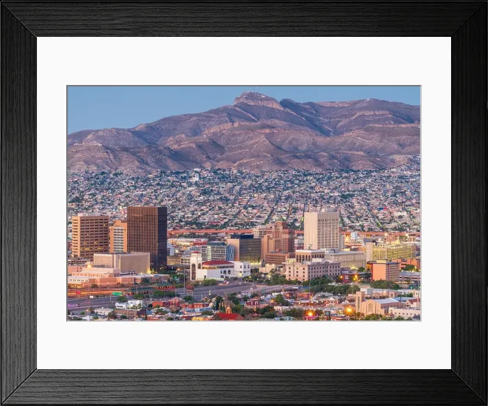 Framed Print : El Paso, Texas, USA downtown city skyline at dusk with Juarez, Mexico in the distance Framed Print : El Paso, Texas, USA downtown city skyline at dusk with Juarez, Mexico in the distance