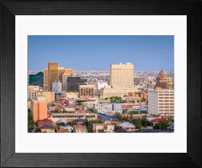 Framed Print : El Paso, Texas, USA downtown city skyline at dusk with Juarez, Mexico in the distance Framed Print : El Paso, Texas, USA downtown city skyline at dusk with Juarez, Mexico in the distance