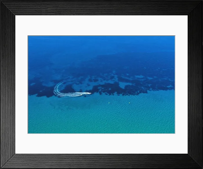 Framed Print : Aerial view of speed boat in motion. Water transportation and summer leisure time activity Framed Print : Aerial view of speed boat in motion. Water transportation and summer leisure time activity