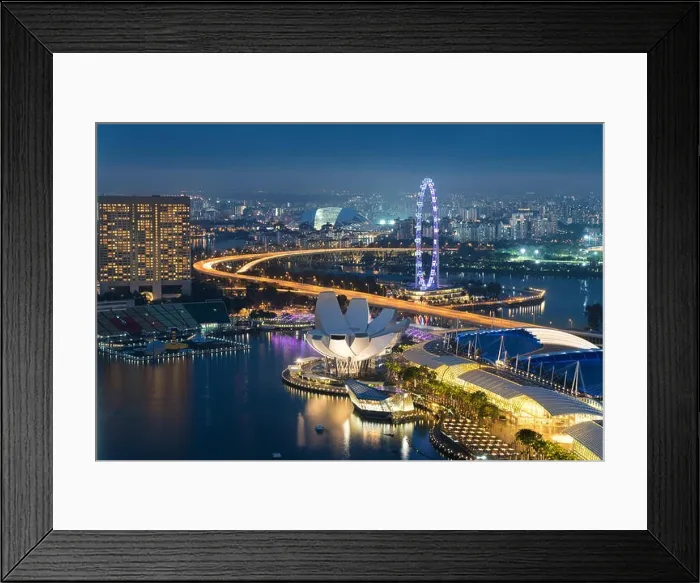 Framed Print : Singapore business district skyline in night at Marina Bay, Singapore Framed Print : Singapore business district skyline in night at Marina Bay, Singapore