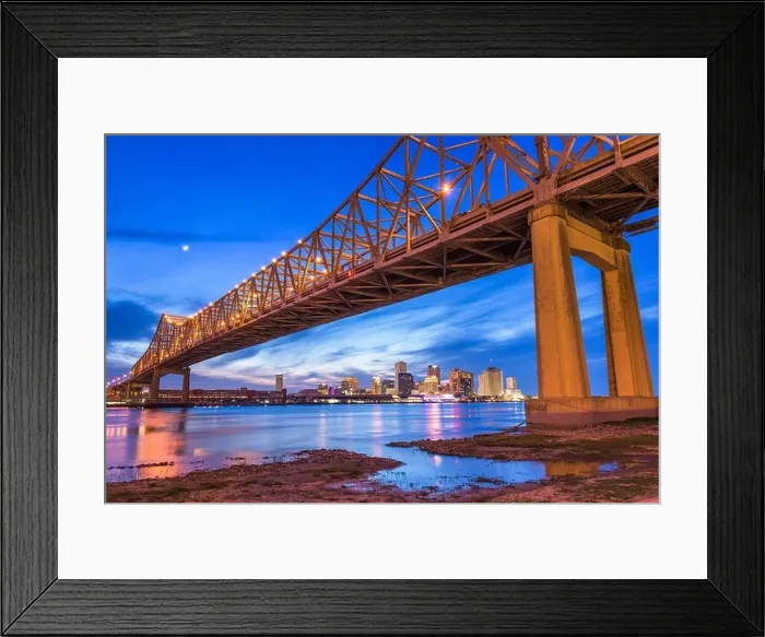 Framed Print : New Orleans, Louisiana, USA at Crescent City Connection Bridge over the Mississippi River at dusk Framed Print : New Orleans, Louisiana, USA at Crescent City Connection Bridge over the Mississippi River at dusk