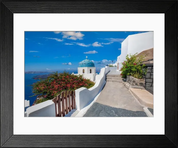 Framed Print : Luxury summer relaxation background. Summer vacation at Santorini, swimming pools, hot tubs looking out over the Caldera sea view of Santorini, Greece Framed Print : Luxury summer relaxation background. Summer vacation at Santorini, swimming pools, hot tubs looking out over the Caldera sea view of Santorini, Greece