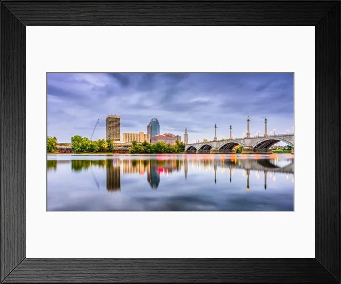 Framed Print : Springfield, Massachusetts, USA downtown skyline Framed Print : Springfield, Massachusetts, USA downtown skyline