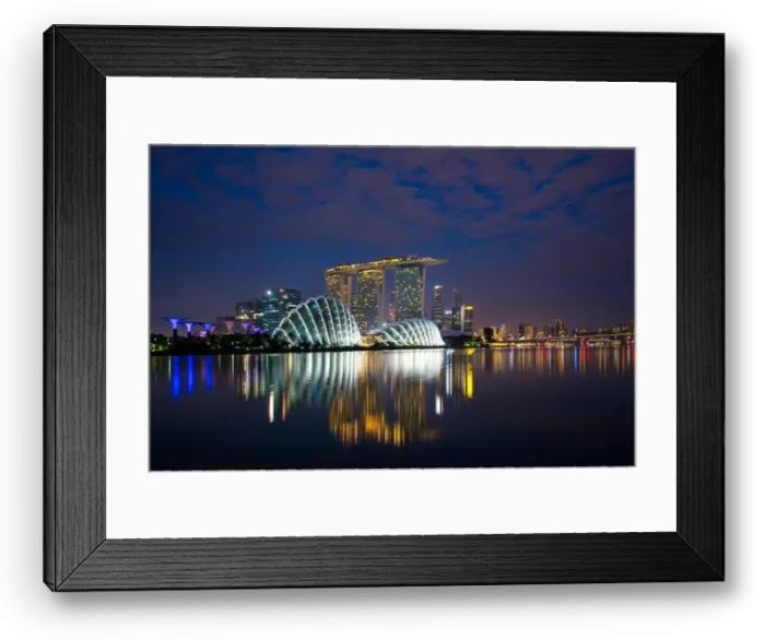 Framed Print : Singapore business district skyline before sunrise at Marina Bay, Singapore