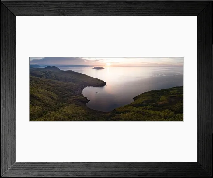 Framed Print : Beangabang Bay is found on the southeastern coast of Pantar Island, near Alor, in Indonesia. This area is known for its high marine biodiversity Framed Print : Beangabang Bay is found on the southeastern coast of Pantar Island, near Alor, in Indonesia. This area is known for its high marine biodiversity