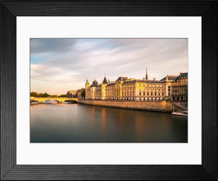 Framed Print : Pont Neuf and Seine river at sunny summer sunset, Paris, France