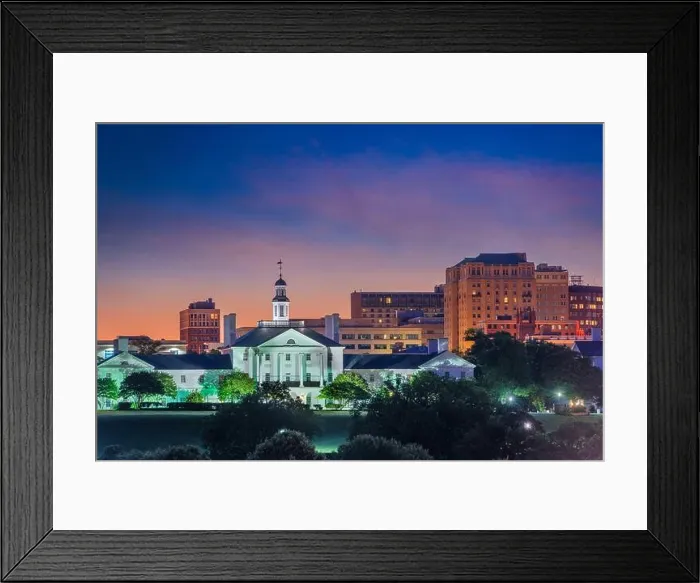 Framed Print : Richmond, Virginia, USA downtown cityscape and historic architecture at twilight Framed Print : Richmond, Virginia, USA downtown cityscape and historic architecture at twilight