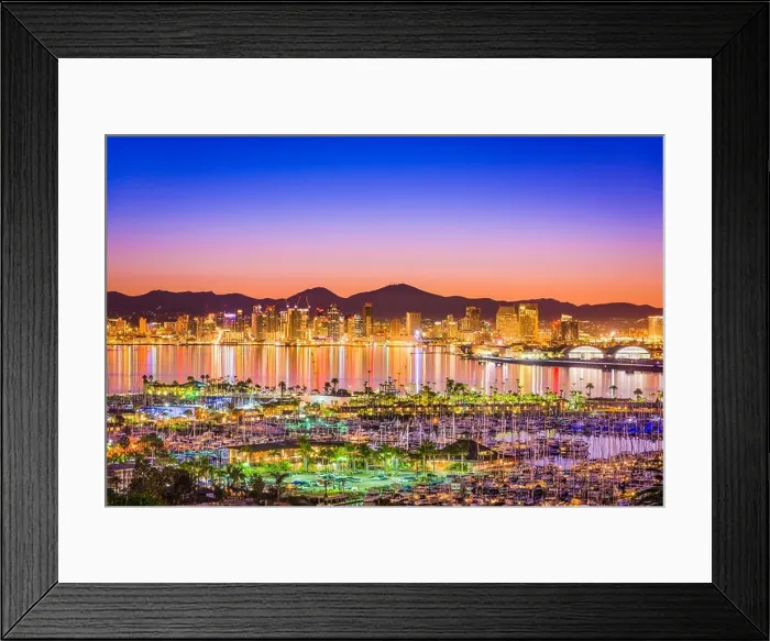 Framed Print : San Diego, California, USA downtown city skyline Framed Print : San Diego, California, USA downtown city skyline