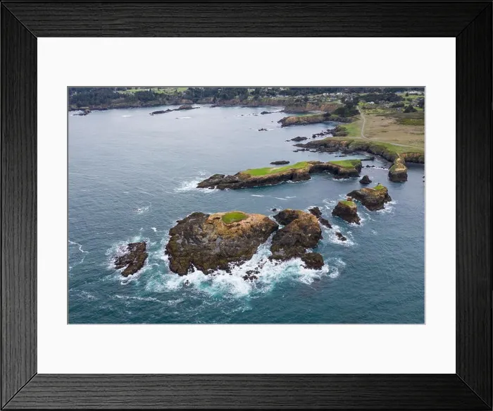 Framed Print : The cold waters of the Pacific Ocean wash against the scenic and rugged Northern California coastline in Mendocino Framed Print : The cold waters of the Pacific Ocean wash against the scenic and rugged Northern California coastline in Mendocino