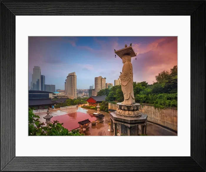 Framed Print : Seoul. Landmark of Seoul Bongeunsa Temple in the Gangnam District of Seoul, Korea Framed Print : Seoul. Landmark of Seoul Bongeunsa Temple in the Gangnam District of Seoul, Korea