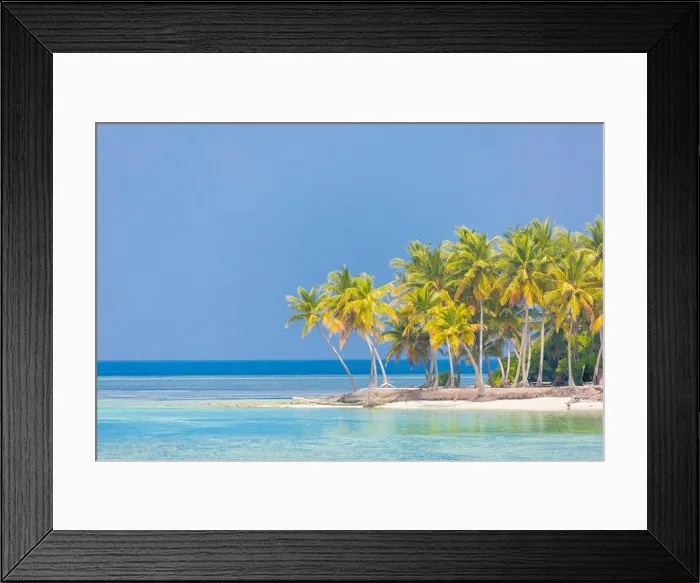 Framed Print : Luxury summer vacation and holiday concept background. Summer beach nature and tropical island banner Framed Print : Luxury summer vacation and holiday concept background. Summer beach nature and tropical island banner