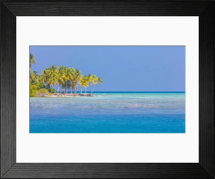 Framed Print : Luxury summer vacation and holiday concept background. Summer beach nature and tropical island banner Framed Print : Luxury summer vacation and holiday concept background. Summer beach nature and tropical island banner