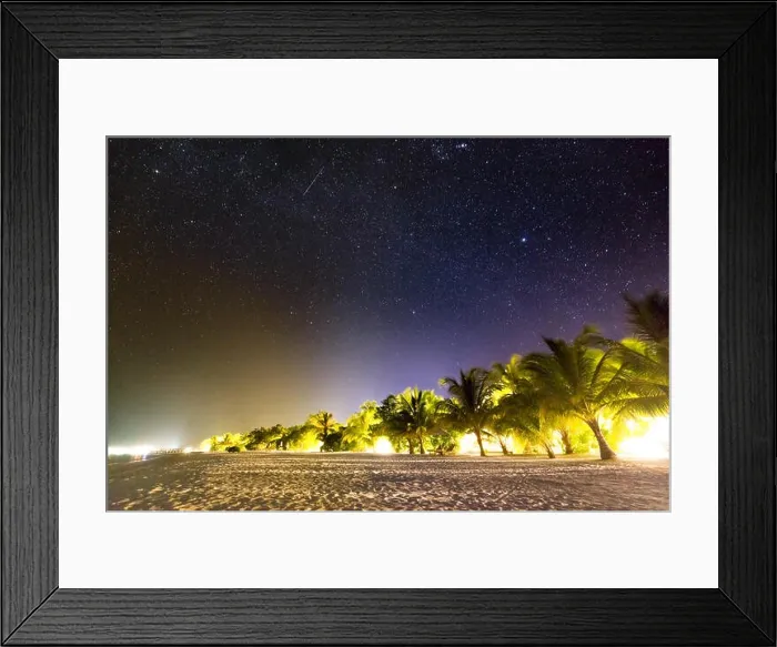 Framed Print : Perfect night sky in Maldives. Stars and palm tree on sandy beach Framed Print : Perfect night sky in Maldives. Stars and palm tree on sandy beach
