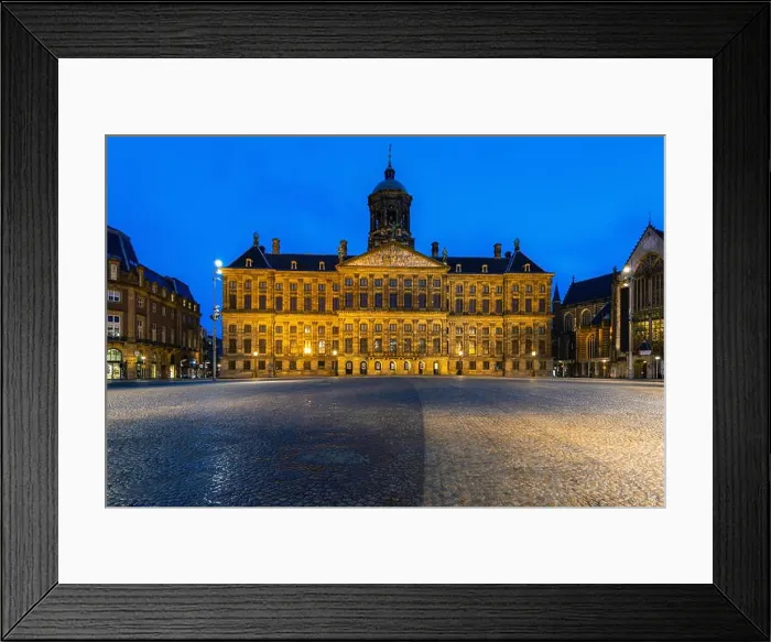 Framed Print : Beautiful winter view of the Royal Palace on the dam square in Amsterdam, the Netherlands Framed Print : Beautiful winter view of the Royal Palace on the dam square in Amsterdam, the Netherlands