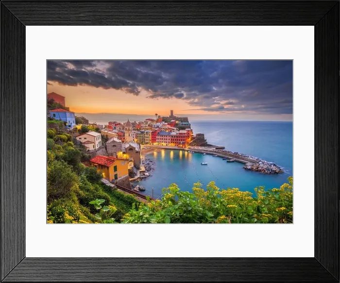 Framed Print : Vernazza, La Spezia, Liguria, Italy in the Cinque Terre region at dusk Framed Print : Vernazza, La Spezia, Liguria, Italy in the Cinque Terre region at dusk