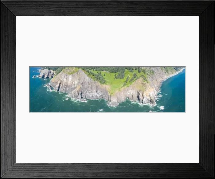 Framed Print : The cold water of the Pacific Ocean meets the rugged yet beautiful coastline of Oregon just north of the town of Manzanita Framed Print : The cold water of the Pacific Ocean meets the rugged yet beautiful coastline of Oregon just north of the town of Manzanita