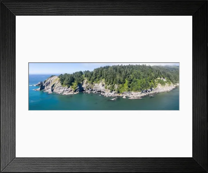 Framed Print : The cold water of the Pacific Ocean meets the rugged yet beautiful coastline of Oregon just north of the town of Manzanita Framed Print : The cold water of the Pacific Ocean meets the rugged yet beautiful coastline of Oregon just north of the town of Manzanita