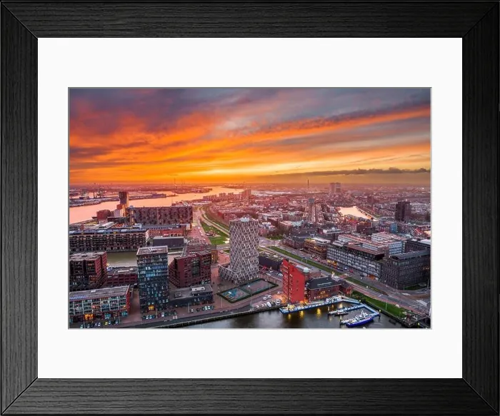 Framed Print : Rotterdam, Netherlands, cityscape towards the borough of Delfshaven at twilight Framed Print : Rotterdam, Netherlands, cityscape towards the borough of Delfshaven at twilight