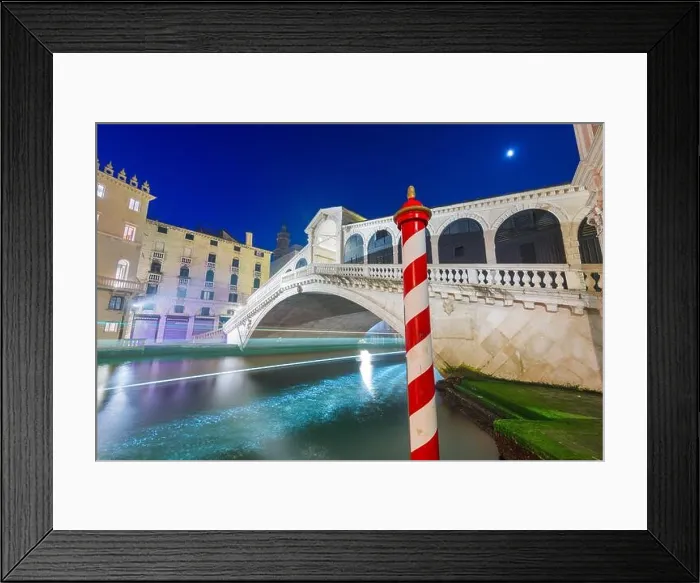 Framed Print : Venice, Italy with light trails on the Grand Canal passing under the Rialto Bridge at night Framed Print : Venice, Italy with light trails on the Grand Canal passing under the Rialto Bridge at night