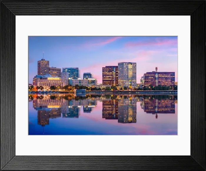 Framed Print : Cambridge, Massachusetts, USA skyline at twilight Framed Print : Cambridge, Massachusetts, USA skyline at twilight