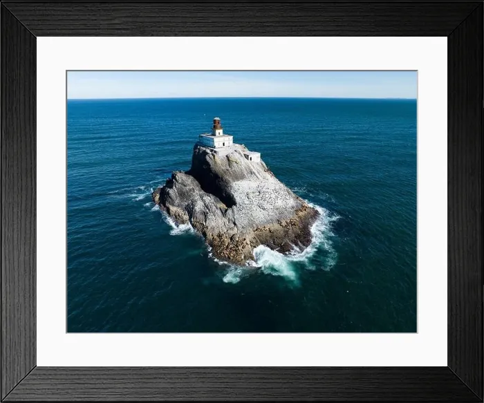 Framed Print : The Pacific Ocean surrounds the deactivated Tillamook Rock Lighthouse off the scenic Oregon coast. The historic lighthouse was built in 1880 Framed Print : The Pacific Ocean surrounds the deactivated Tillamook Rock Lighthouse off the scenic Oregon coast. The historic lighthouse was built in 1880