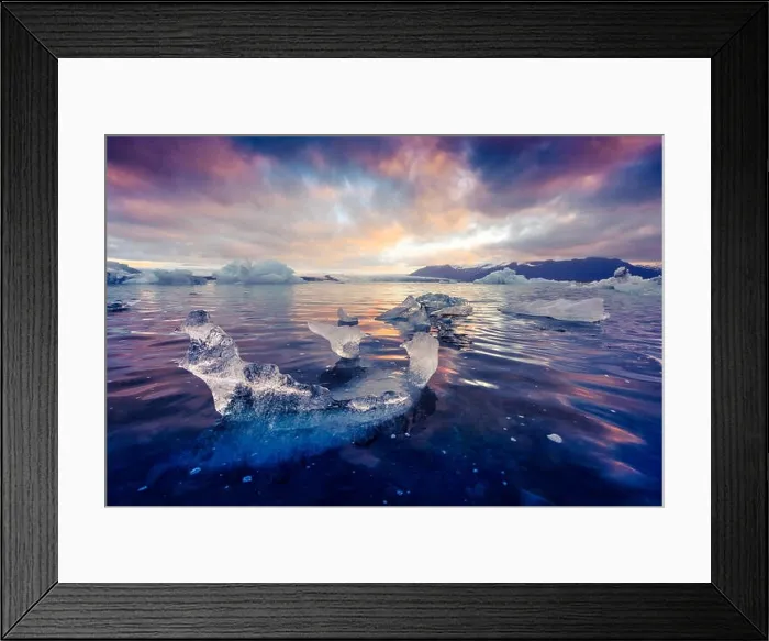 Framed Print : Icebergs in Jokulsarlon glacial lagoon Framed Print : Icebergs in Jokulsarlon glacial lagoon