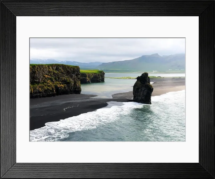 Framed Print : Incredible view of the Black beach Framed Print : Incredible view of the Black beach