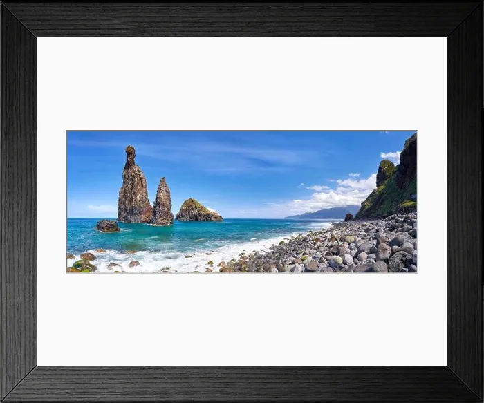 Framed Print : Rock formation on Ribeira da Janela beach, Port Moniz, North Coast of Madeira Island, Portugal
