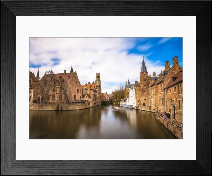 Framed Print : Bruges, Belgium night scene on the Rozenhoedkaai River Framed Print : Bruges, Belgium night scene on the Rozenhoedkaai River