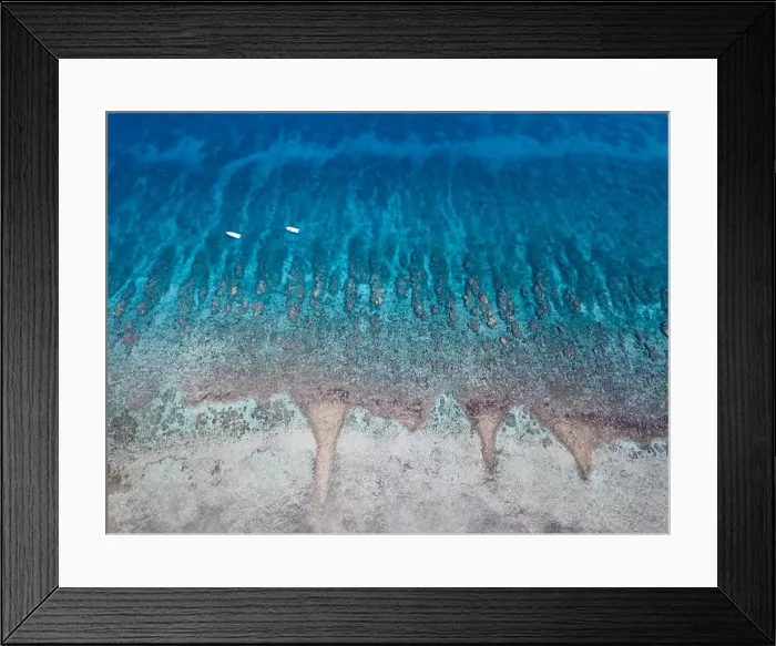 Framed Print : An aerial view of a beautiful coral reef on the edge of Turneffe Atoll off the coast of Belize. This area of the Caribbean is extremely biodiverse Framed Print : An aerial view of a beautiful coral reef on the edge of Turneffe Atoll off the coast of Belize. This area of the Caribbean is extremely biodiverse