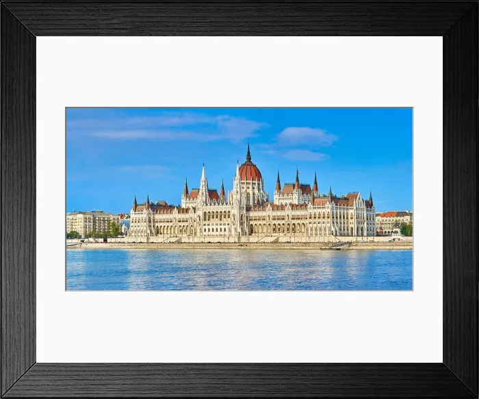 Framed Print : Hungarian Parliament building, Budapest, Hungary Framed Print : Hungarian Parliament building, Budapest, Hungary